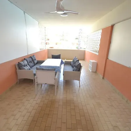 Spacious Flat With Pool View Apartamento Bibione